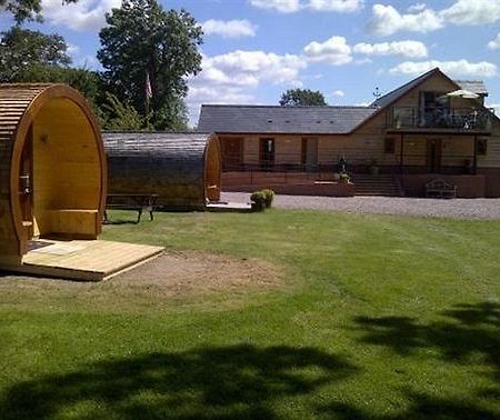 Big Bear Lodge Melverley Luaran gambar